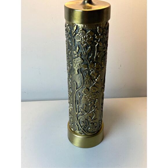 Vintage Embossed Floral Brass Lamp Artillery Shell Style - No Shade- 21in - Picture 4 of 10